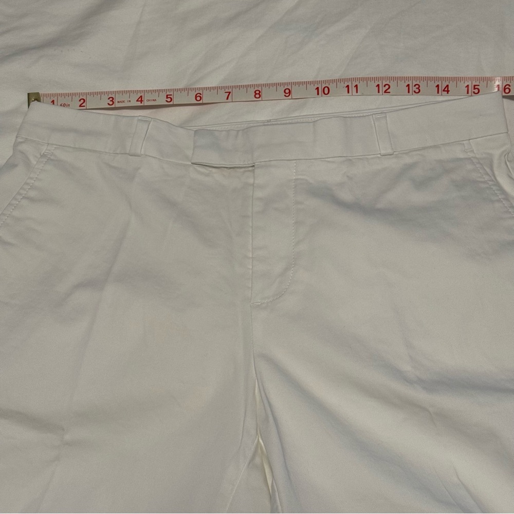 New! Banana Republic White Bermuda Shorts 🩳 Size: 6 - Picture 4 of 7